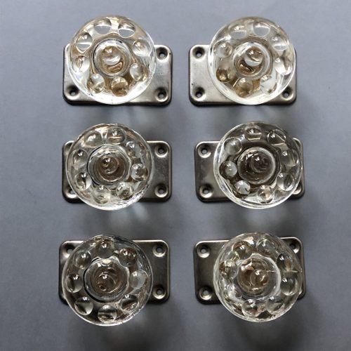 POIGNEE DE PORTE
