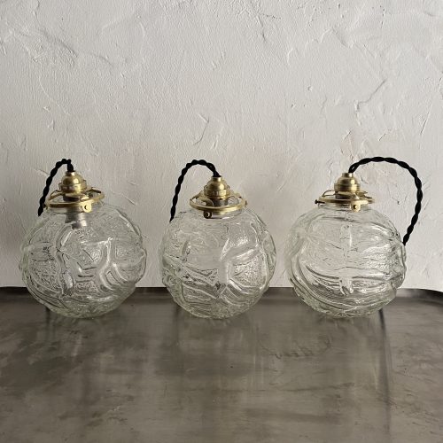 LOT 3 SUSPENSIONS VERRE