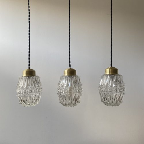 LOT 3 SUSPENSIONS EN VERRE MOULÉ / ref : L1134