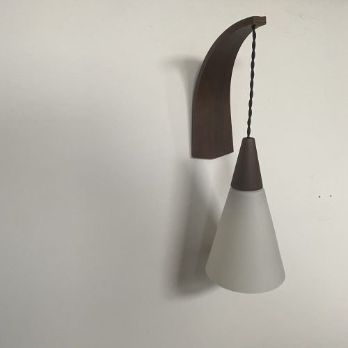 APPLIQUE SCANDINAVE EN OPALINE / ref : L1205