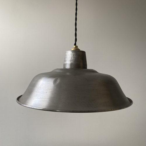 SUSPENSION INDUSTRIELLE EN ACIER 35 cm / ref : L1181