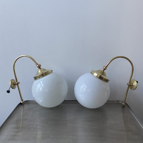 LOT 2 APPLIQUES EN OPALINE / ref : L1214