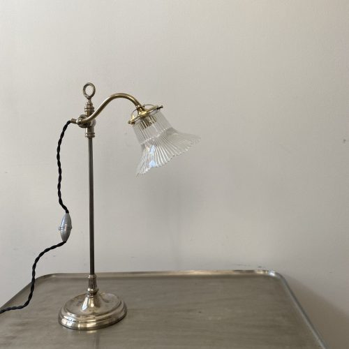 LAMPE MONTE ET BAISSE ET VERRE PRISMATIQUE / ref : L519