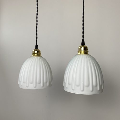 LOT 2 SUSPENSIONS EN OPALINE / ref : L1264