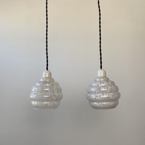 PAIRE SUSPENSIONS EN VERRE DE CLICHY / ref : L1291