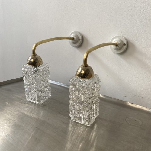 LOT 2 APPLIQUES EN VERRE MOULÉ / ref : L1355