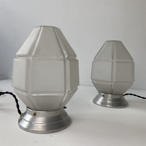 LOT 2 LAMPES DE CHEVET ART-DECO / ref 712