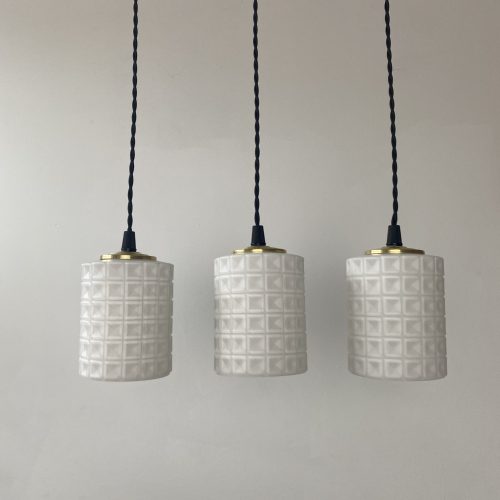 LOT 3 PETITES SUSPENSIONS OPALINE / ref : L1422