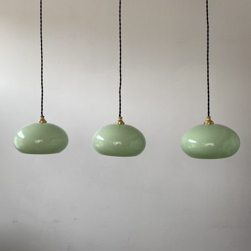 LOT 3 SUSPENSIONS EN OPALINE / ref : L1459
