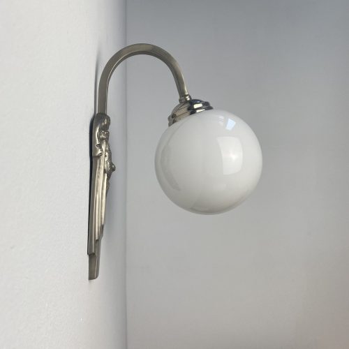APPLIQUE ART-DECO EN OPALINE / ref : L1325
