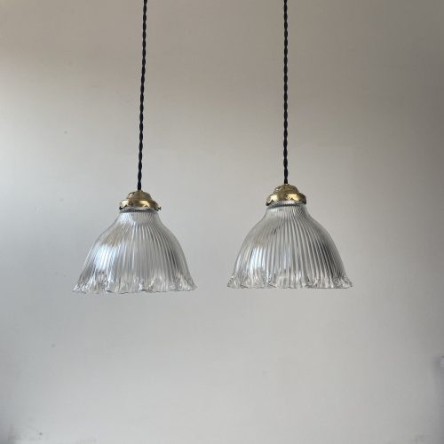 PAIRE DE SUSPENSIONS EN VERRE PRISMATIQUE / ref : L1708
