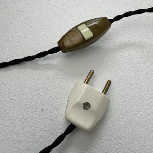 LAMPE MONTE ET BAISSE  / ref : L1853