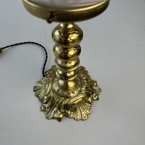 LAMPE A POSER LAITON ET OPALINE  / ref : L1981
