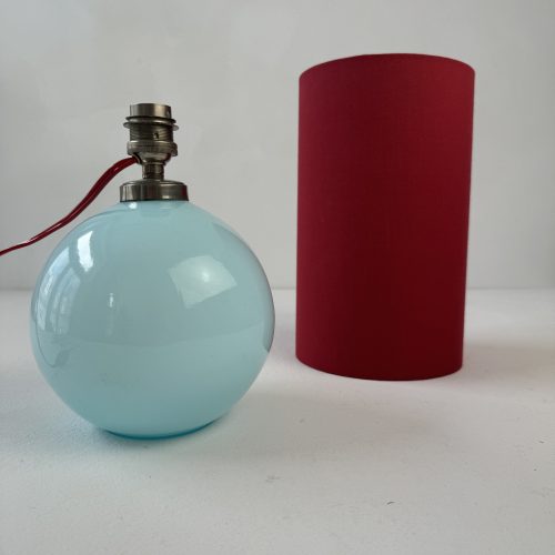 LAMPE A POSER EN OPALINE  / ref : L1208