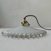 SUSPENSION DENTELEE EN OPALINE / ref : L2028