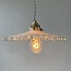 SUSPENSION DENTELEE EN OPALINE / ref : L2028
