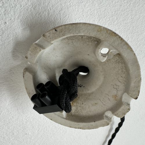 SUSPENSION DENTELEE EN OPALINE / ref : L2030