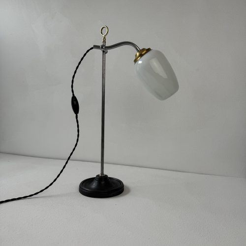 LAMPE MONTE ET BAISSE EN OPALINE  / ref : L2099