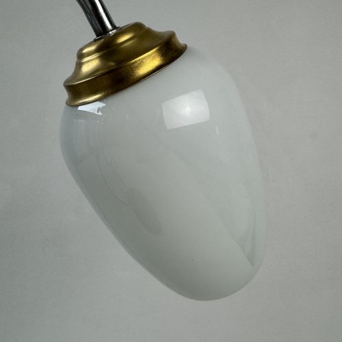 LAMPE MONTE ET BAISSE EN OPALINE  / ref : L2099