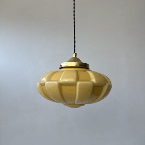 SUSPENSION EN OPALINE ART-DECO / ref : L2112