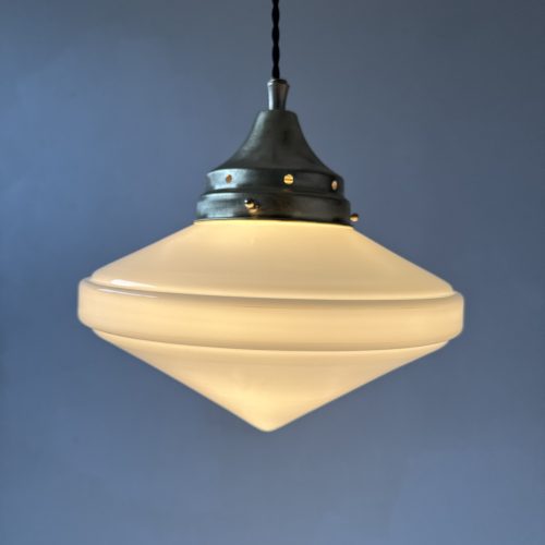 SUSPENSION EN OPALINE 24 CM ART-DECO / ref : L2187