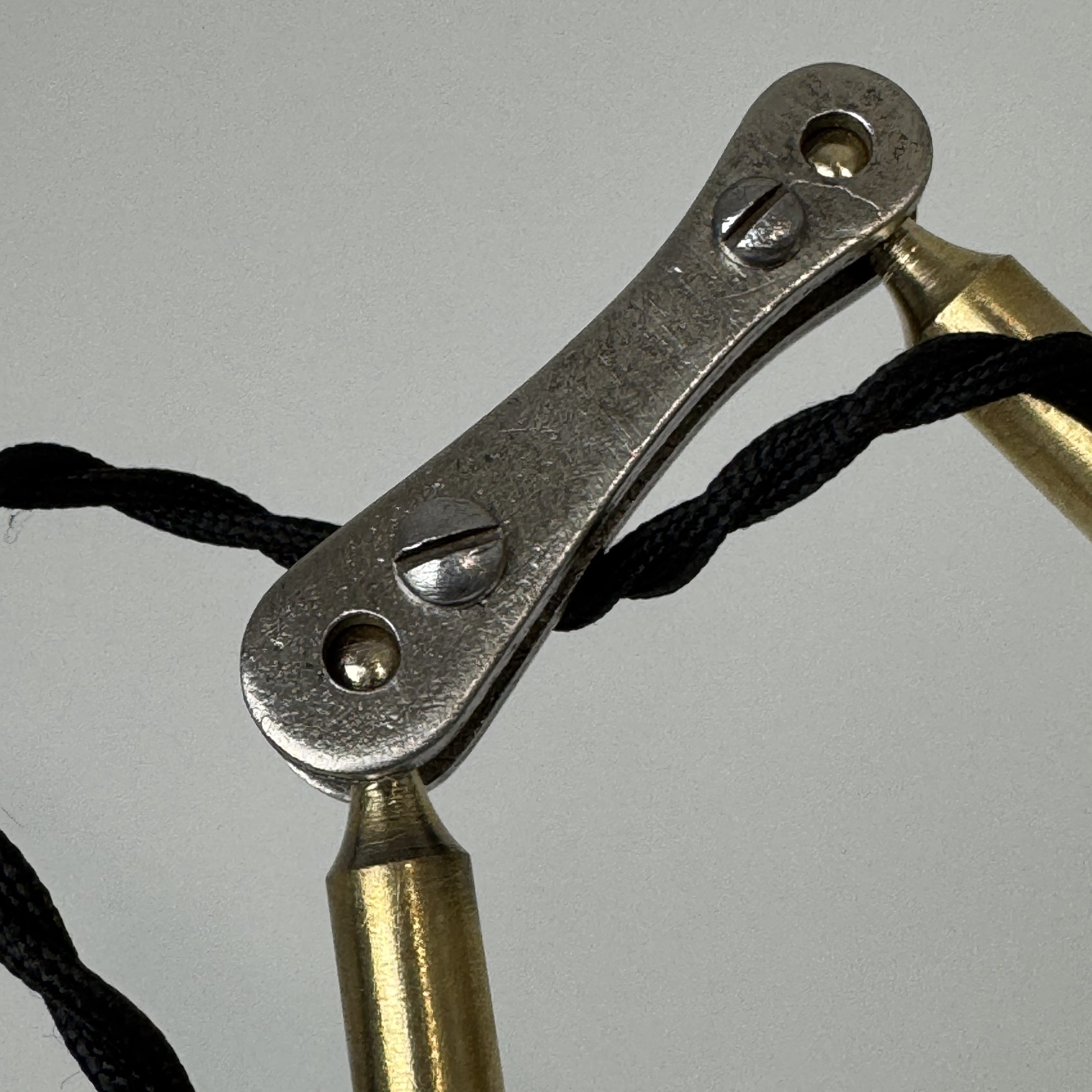 PAIRE D'APPLIQUES D'ATELIER "BEUNZA" / ref : L057