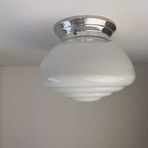 APPLIQUE OU PLAFONNIER EN OPALINE / ref : L2326