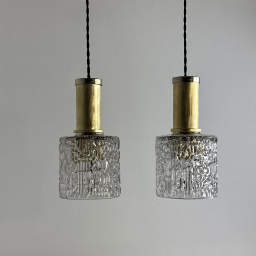 PAIRE DE SUSPENSIONS EN VERRE TEXTURÉ / ref : L2014