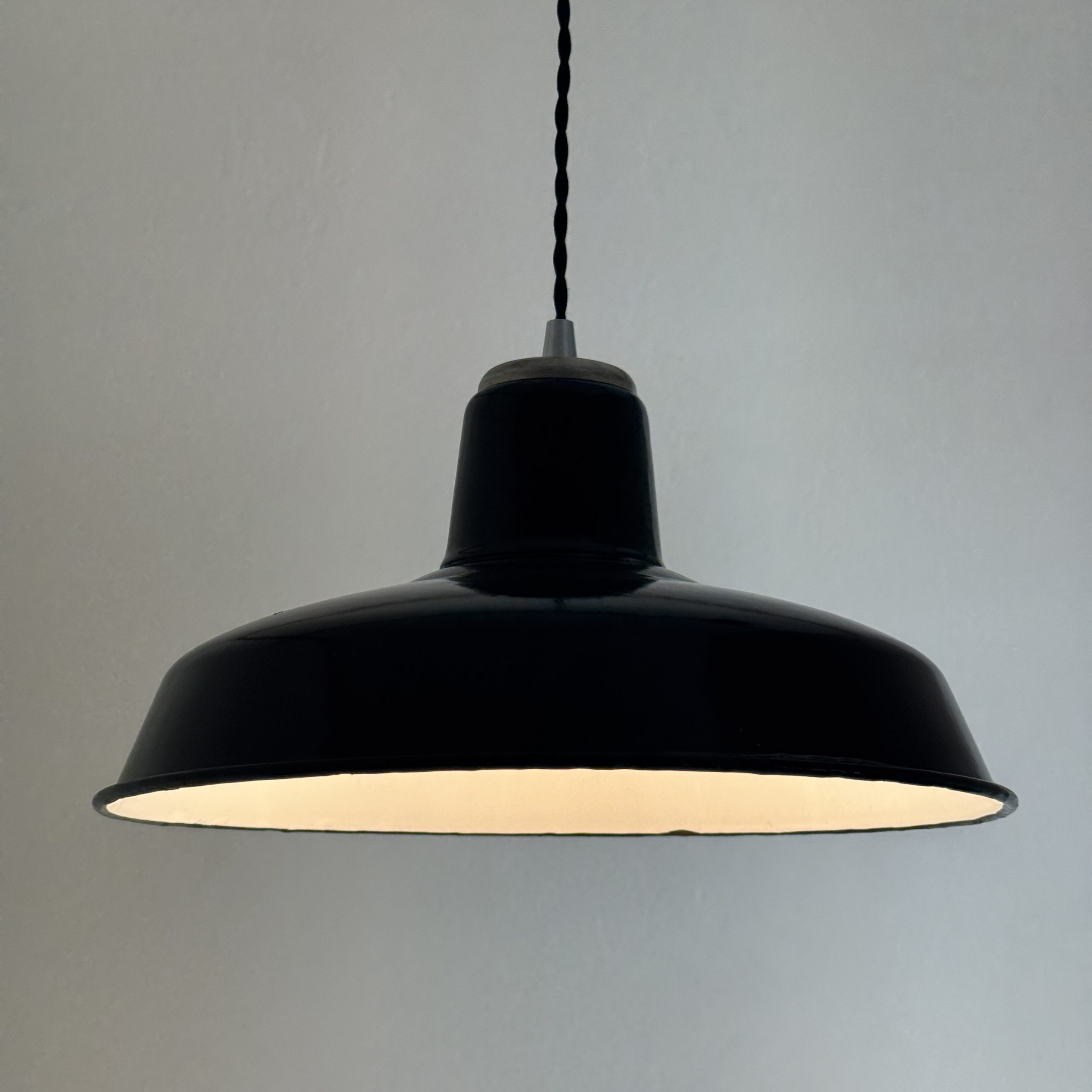 PAIRE SUSPENSIONS D'ATELIER EMAILLÉES / ref : L2390