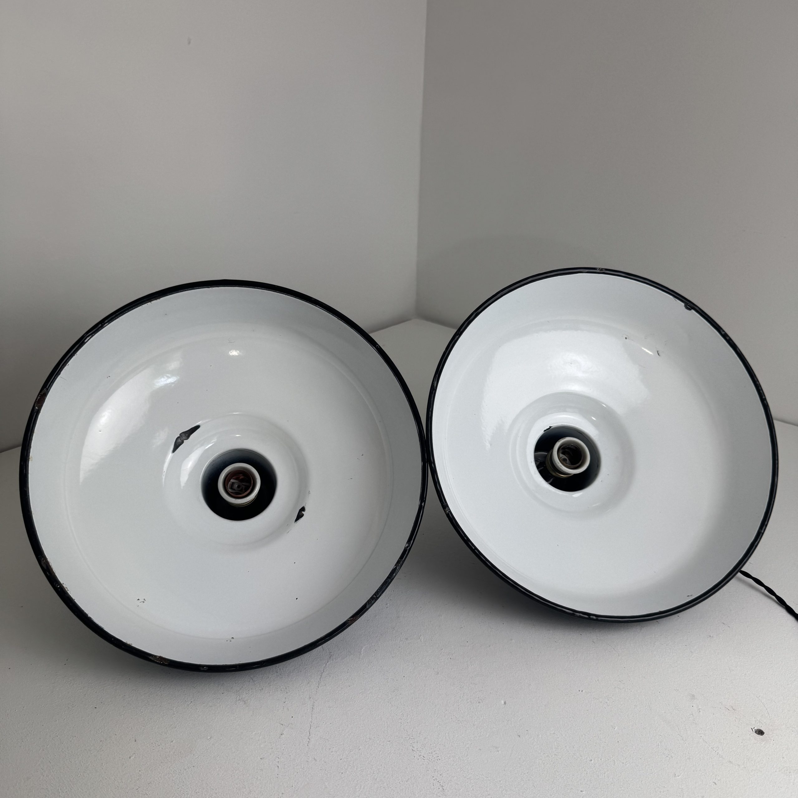 PAIRE SUSPENSIONS D'ATELIER EMAILLÉES / ref : L2406