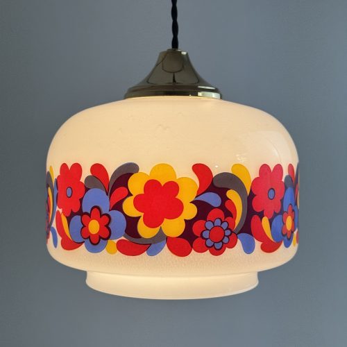 SUSPENSION OPALINE 1970   / ref : L2423